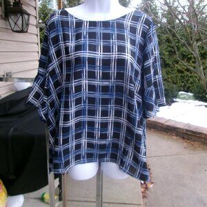 NWT FLORAL&IVY NAVY PLAID BLOUSE XL